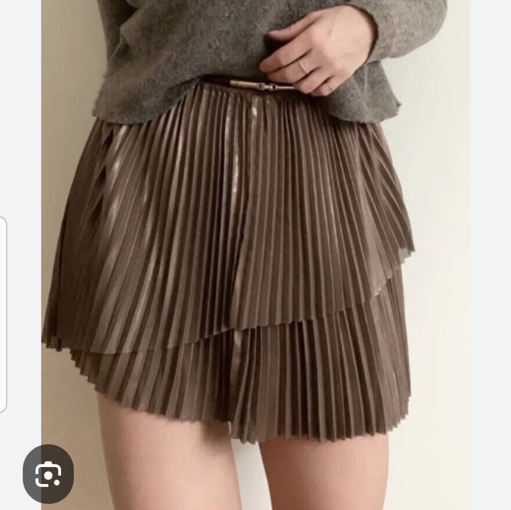 Wilfred metallic pleated skirt